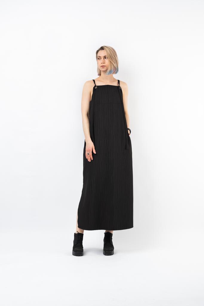 Платье-сарафан в чёрном цвете