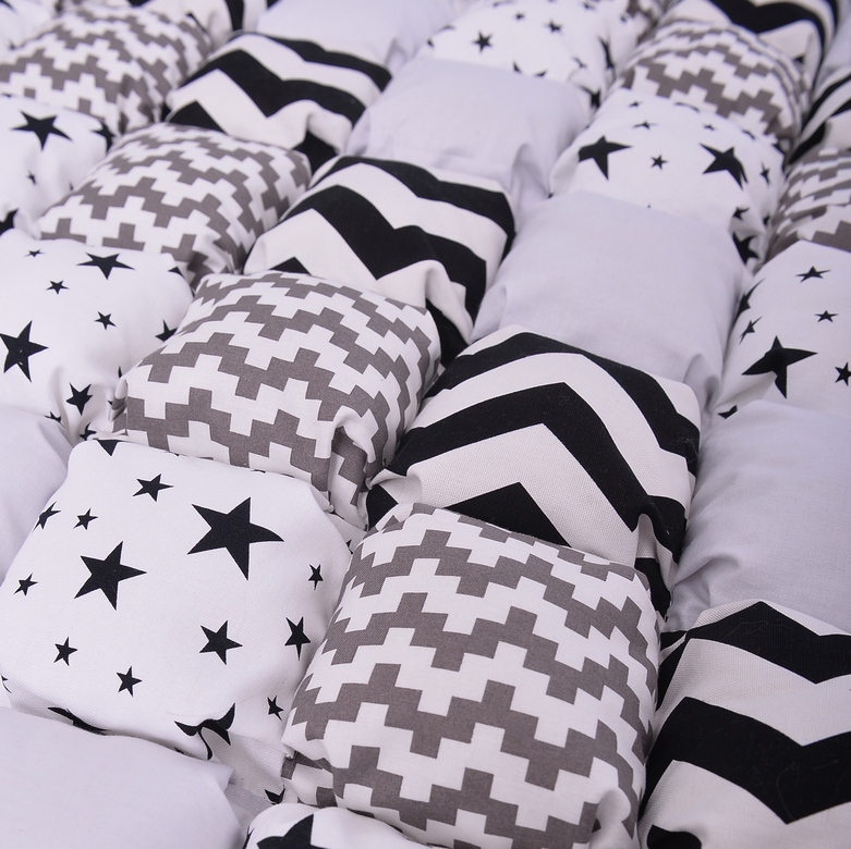 Игровой коврик-бомбон "Монохромный" 110*110см/130*130см