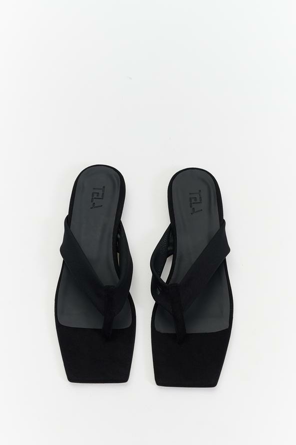 TELA Вьетнамки с квадратным мысом из натуральной кожи