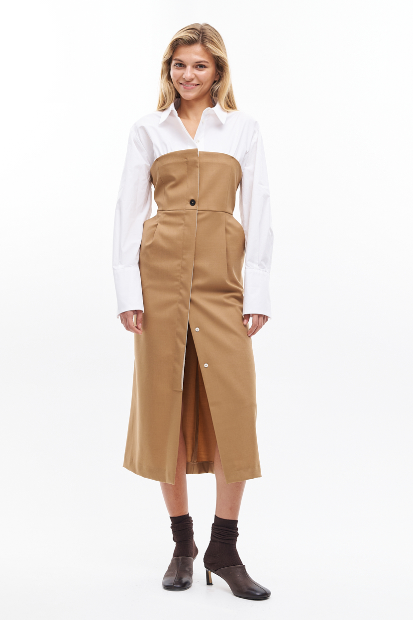 TELA Платье из костюмной шерсти оттенка кэмел с рубашечным верхом