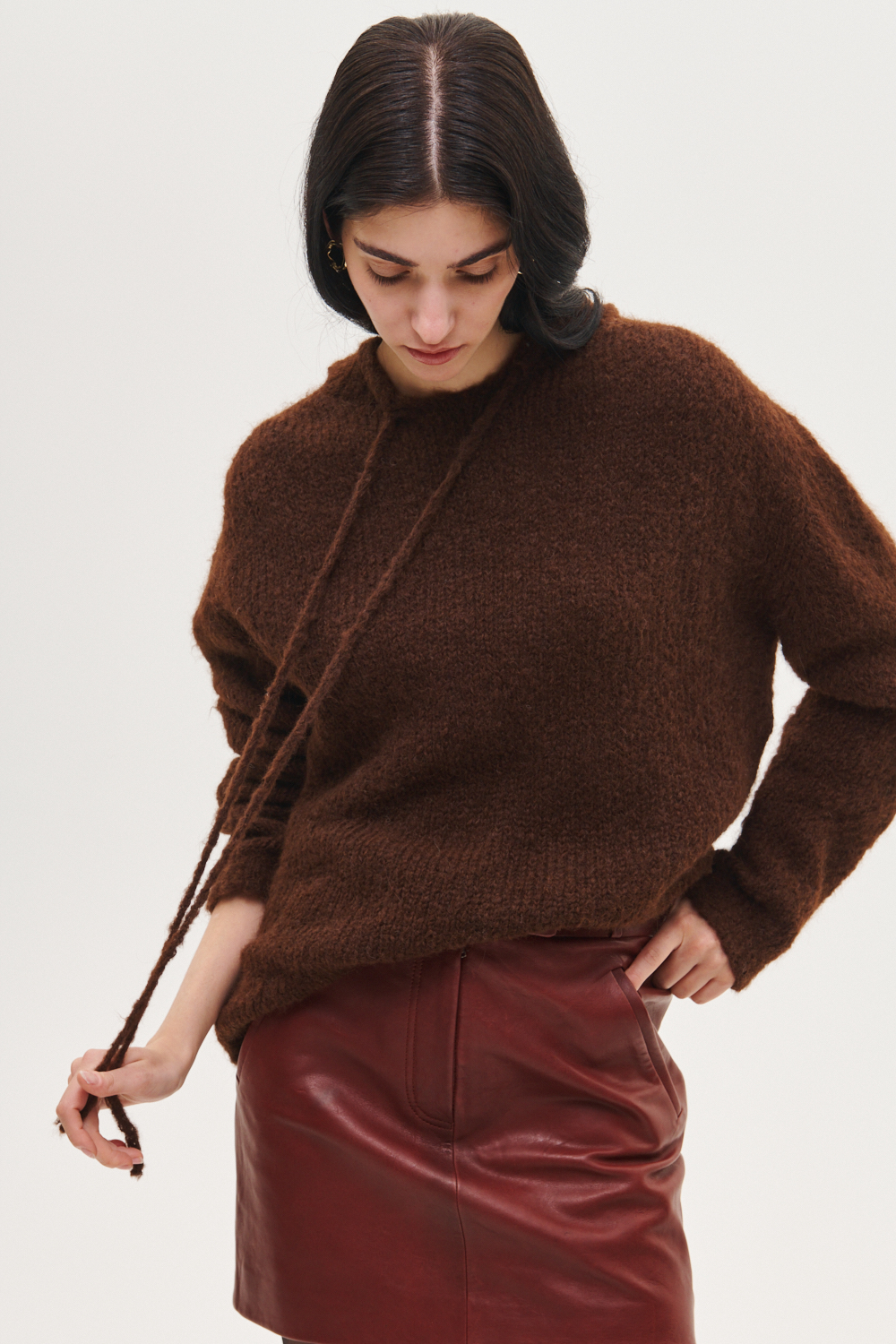 TELA Худи из шерсти альпака оттенка горького шоколада