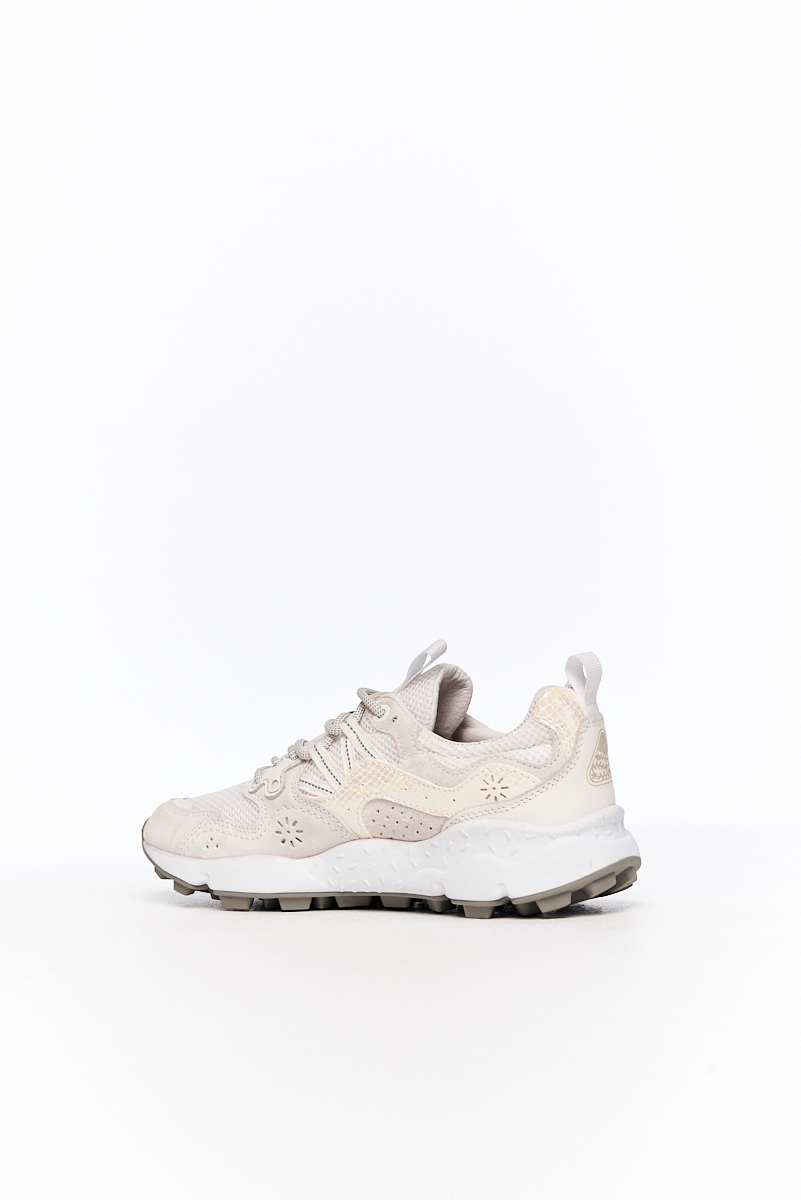 FLOWER MOUNTAIN Кроссовки треккинговые YAMANO 3 в комбинации замши и глянцевой кожи под питона