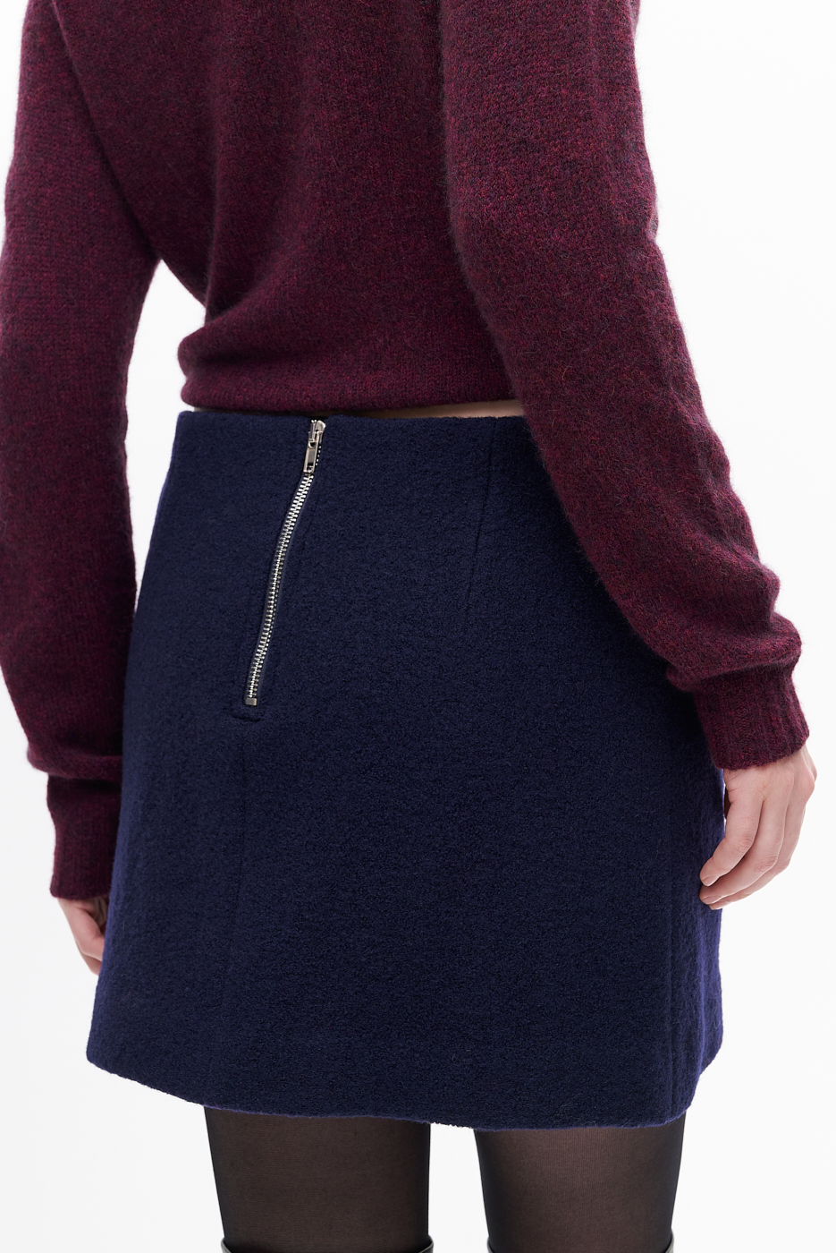 OTTOD'AME  Юбка длины мини из фактурной шерсти букле оттенка navy blue