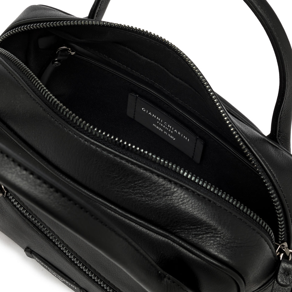 GIANNI CHIARINI Сумка CINDY прямоугольной формы с диагональной молнией из черной кожи