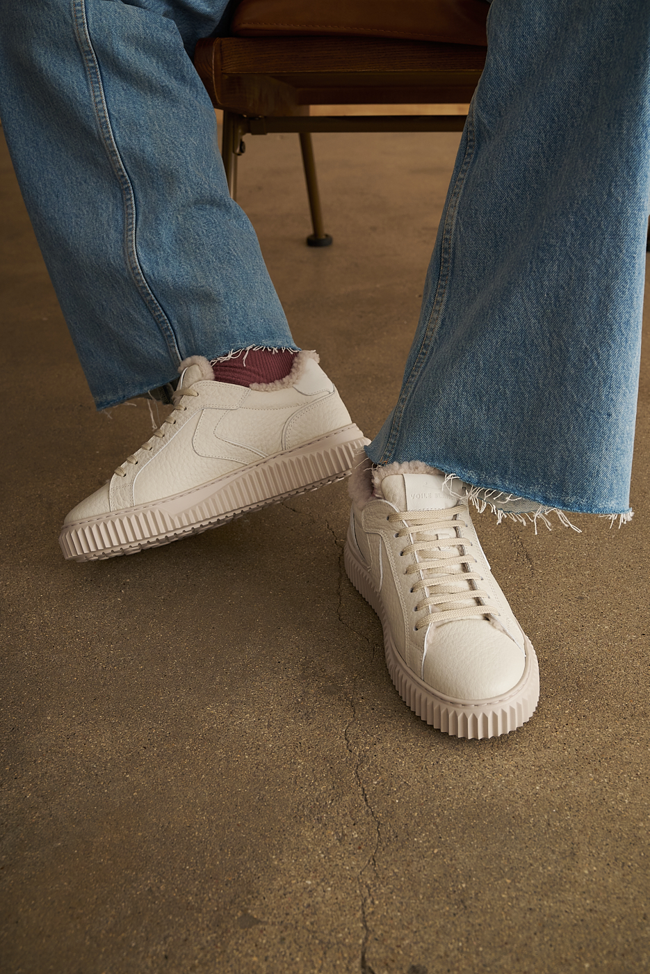 VOILE BLANCHE Кеды LIPARI из зернистой кожи молочного оттенка на меху овчины