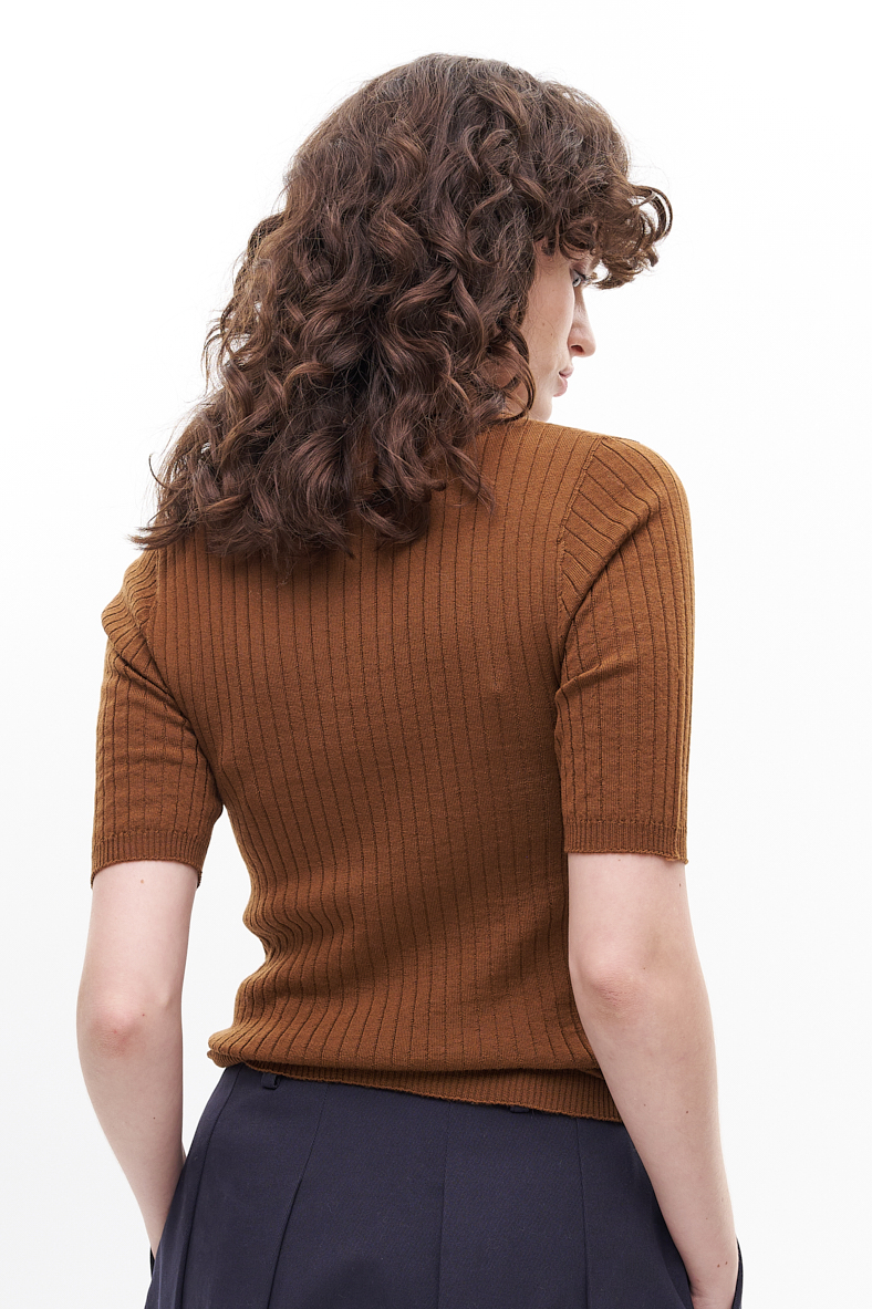 TELA Поло из супертонкой шерсти мерино оттенка карамели