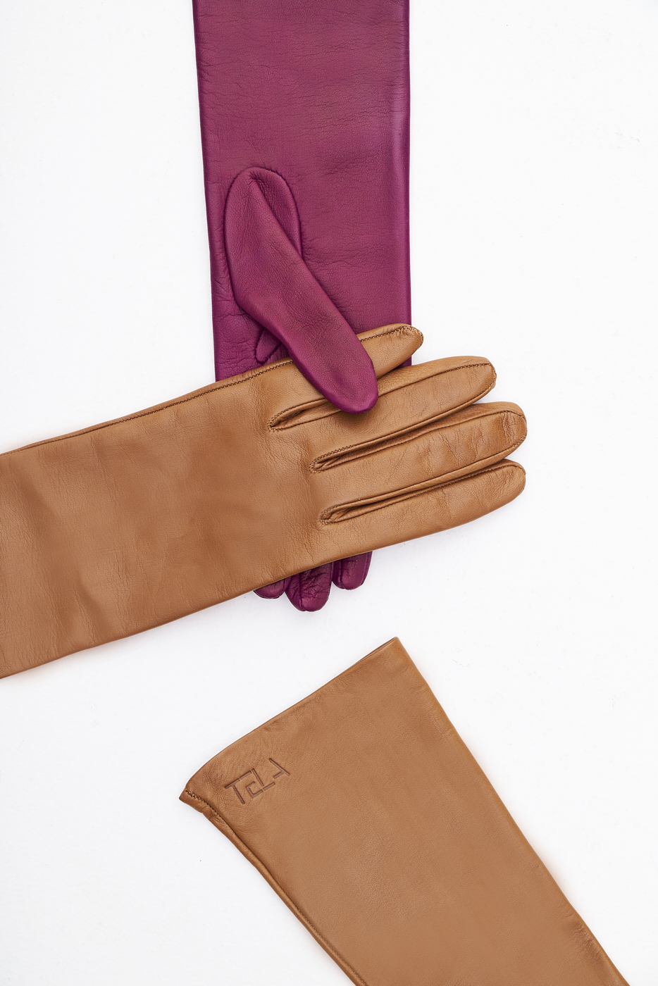 TELA Перчатки высокие из нежной лайковой кожи кунжутного оттенка