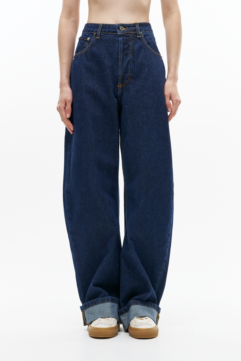 OTTOD'AME Джинсы barrel fit с отворотами из крафтового денима насыщенного темно-синего цвета