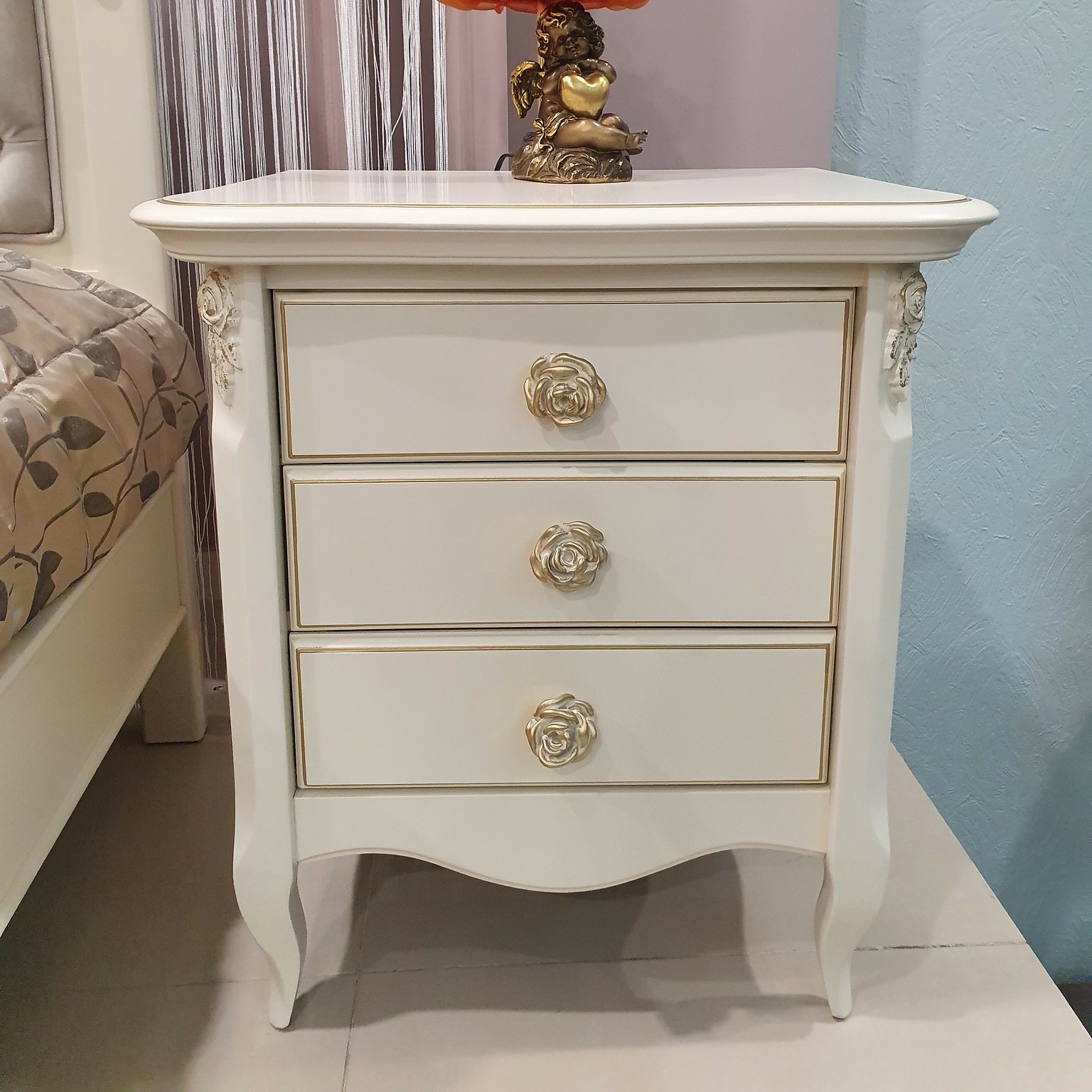 ПРИКРОВАТНАЯ ТУМБА 3 ЯЩИКА GL117-K02-G