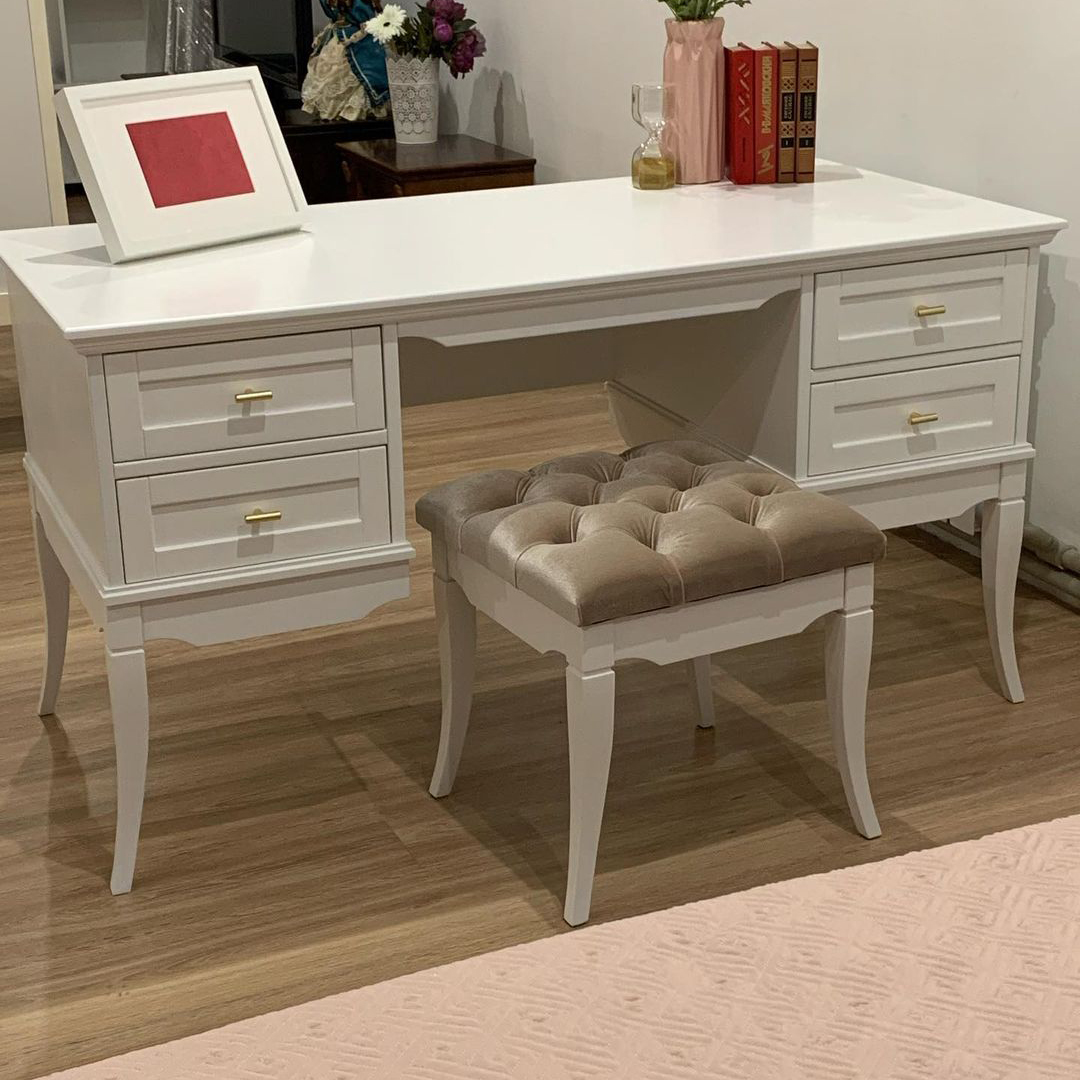 Стол письменный