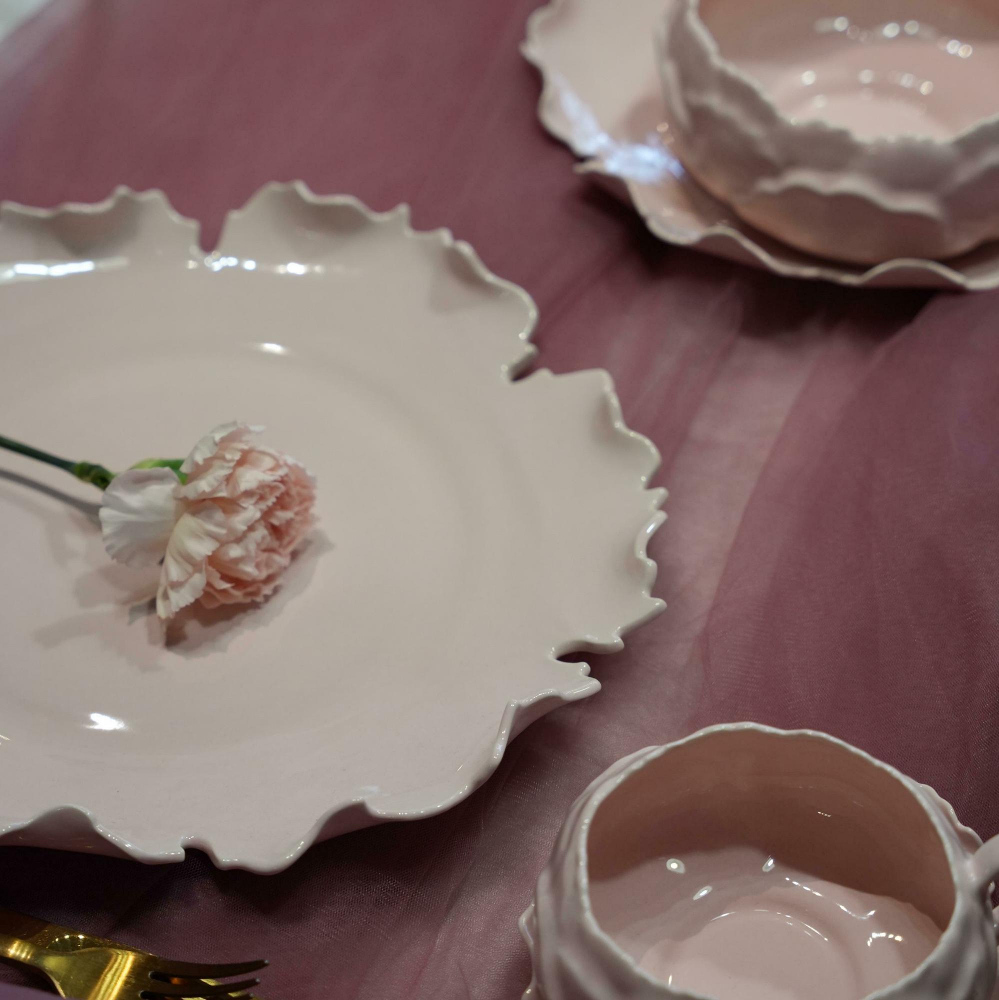 Блюдо Пион розовое 28 см