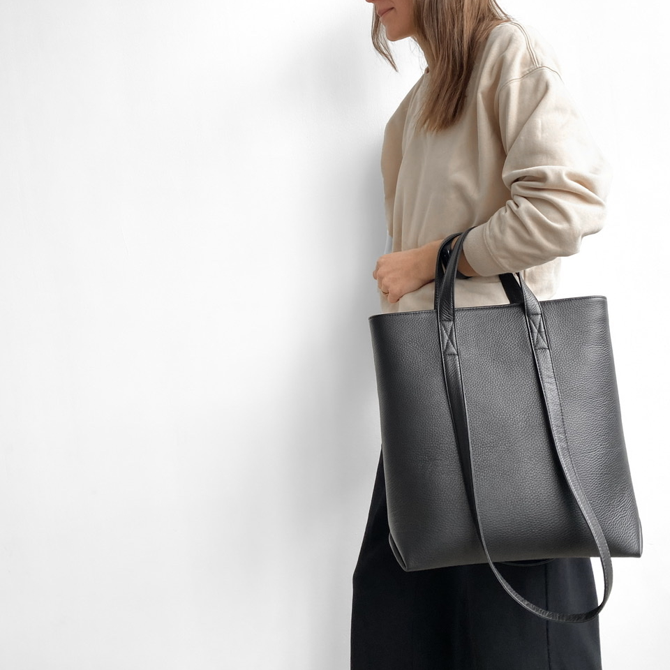 СУМКА LAURABAG  (ЧЕРНЫЙ)