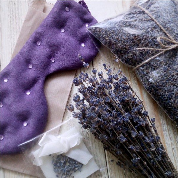 Лавандовая маска для сна