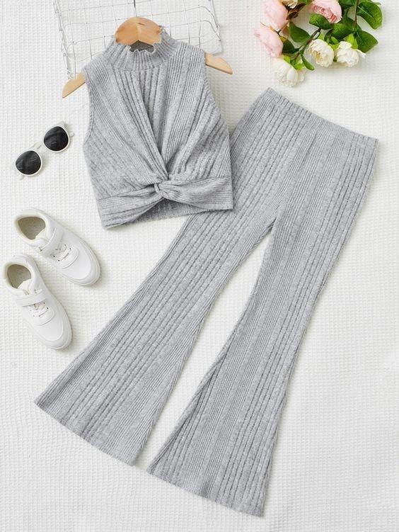 Выкройка трикотажных расклешенных брюк,  рост 134-170