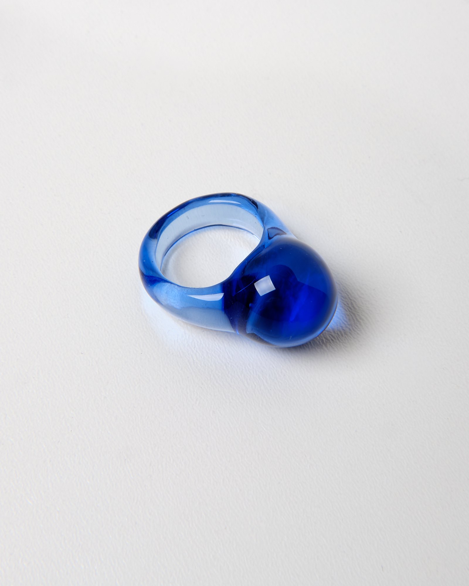 Candies | кольцо из ультрамаринового стекла
