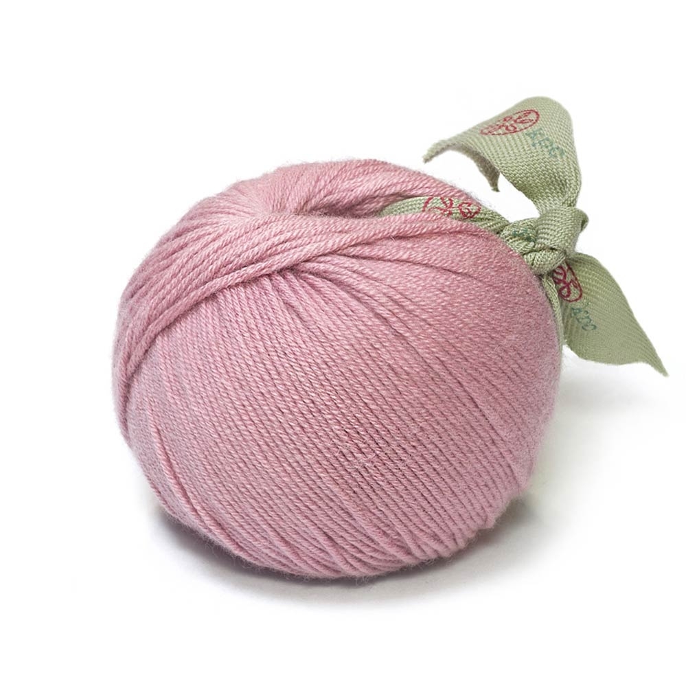 Пряжа KPC Glencoul DK цвет Bridal Rose | Wool Story