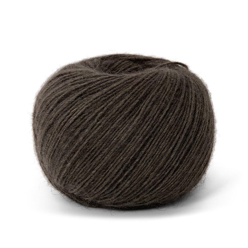 Кружевная пряжа Zealana Air Lace цвет A21 Coffee | Wool Story