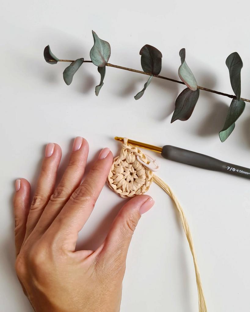 Мини-курс Обучение вязанию из рафии