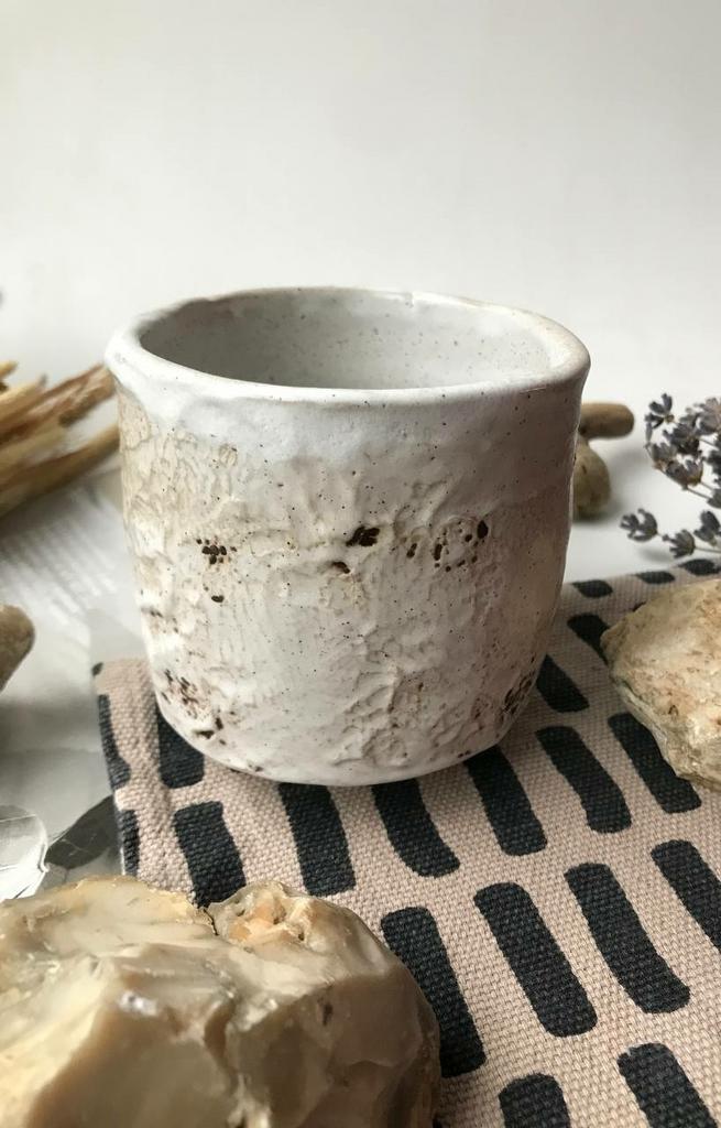 Кашпо текстурное б/у