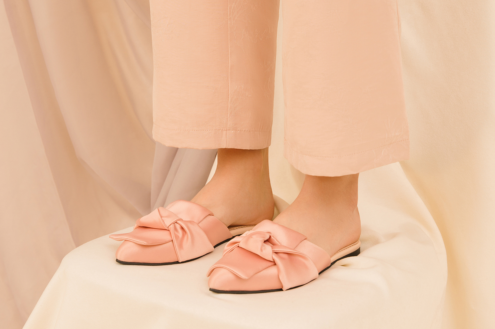 Мюли из шелка розовые "Лулу"