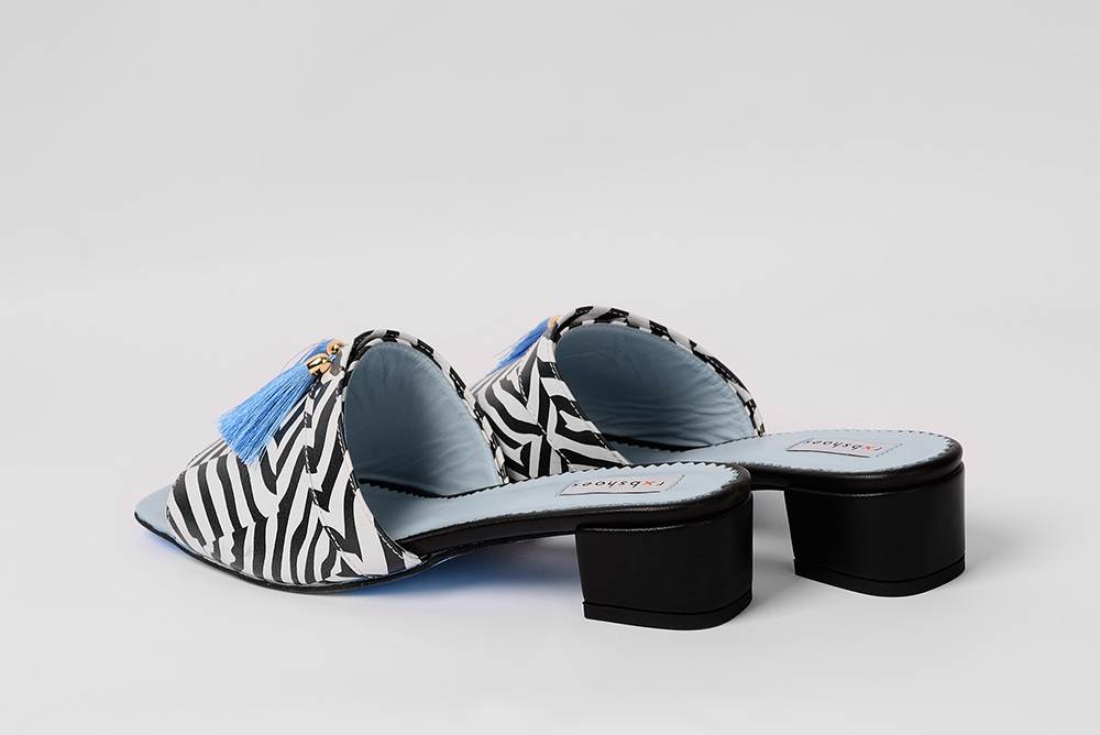 Мюли из кожи с кисточками "Авангард"