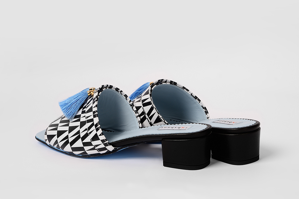 Мюли из кожи с кисточками "Авангард"