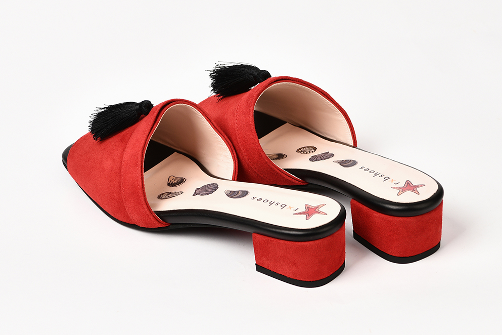 Мюли из красной замши с кисточками "Элегия"