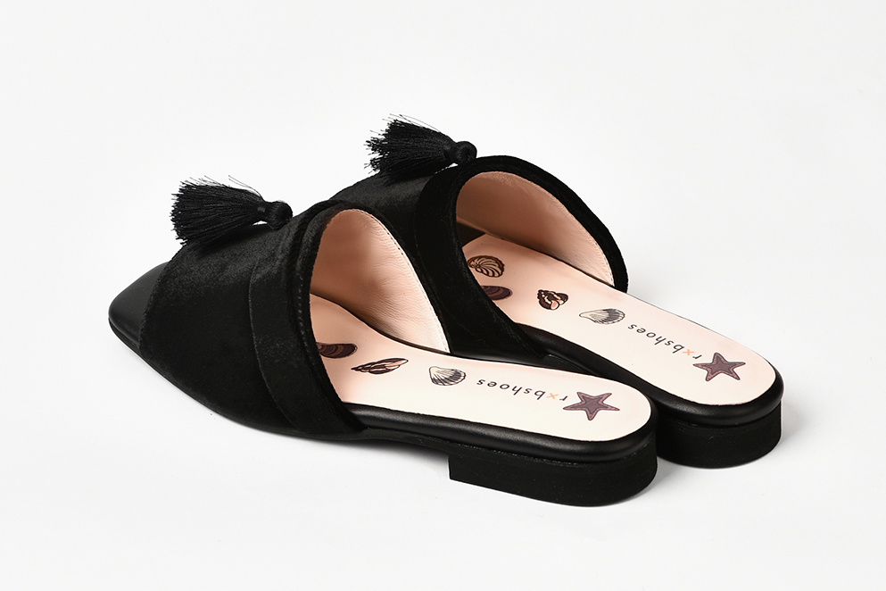 Мюли из бархата черные с кисточками "Аманда"