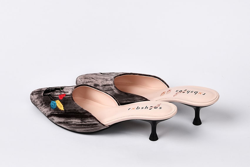 Мюли из бархата мокко "Котик шарик потерял"