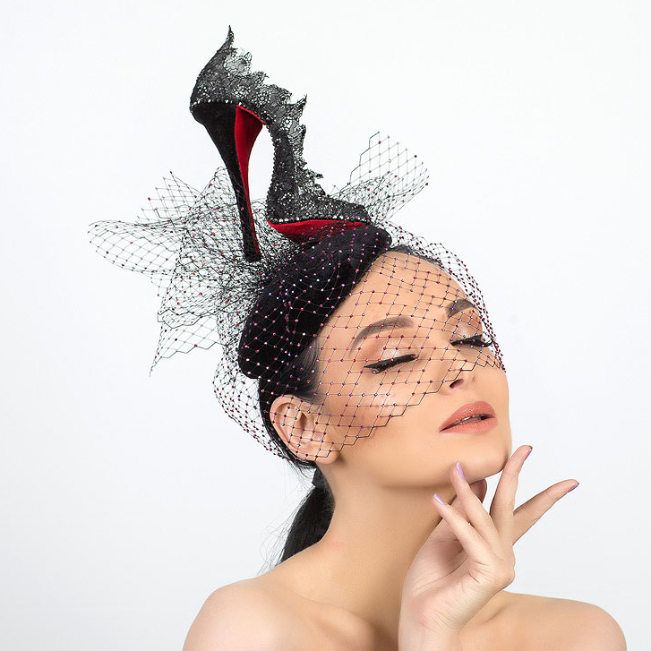 лабутены купить +в москве, шляпка туфля, шляпки +для скачек купить +в москве, вечерние шляпки купить +в москве, дизайнерские головные уборы Анна Андриенко, черная шляпка купить
