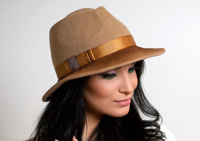 hat, hats, Anna Andrienko, бежево-серый, купить шляпу, купить фетровую шляпу, купить шляпу из фетра, купить женскую шляпу, купить шляпу с полями, купить бежево-серую шляпу, купить федору, купить шляпу спб, купить шляпу москва, шляпа, фетровая шляпа, шляпа из фетра, бежевая шляпа, серая шляпа, Анна Андриенко, федора, шляпа федора, женская шляпа, классическая шляпа, весенняя шляпа, осенняя шляпа, зимняя шляпа