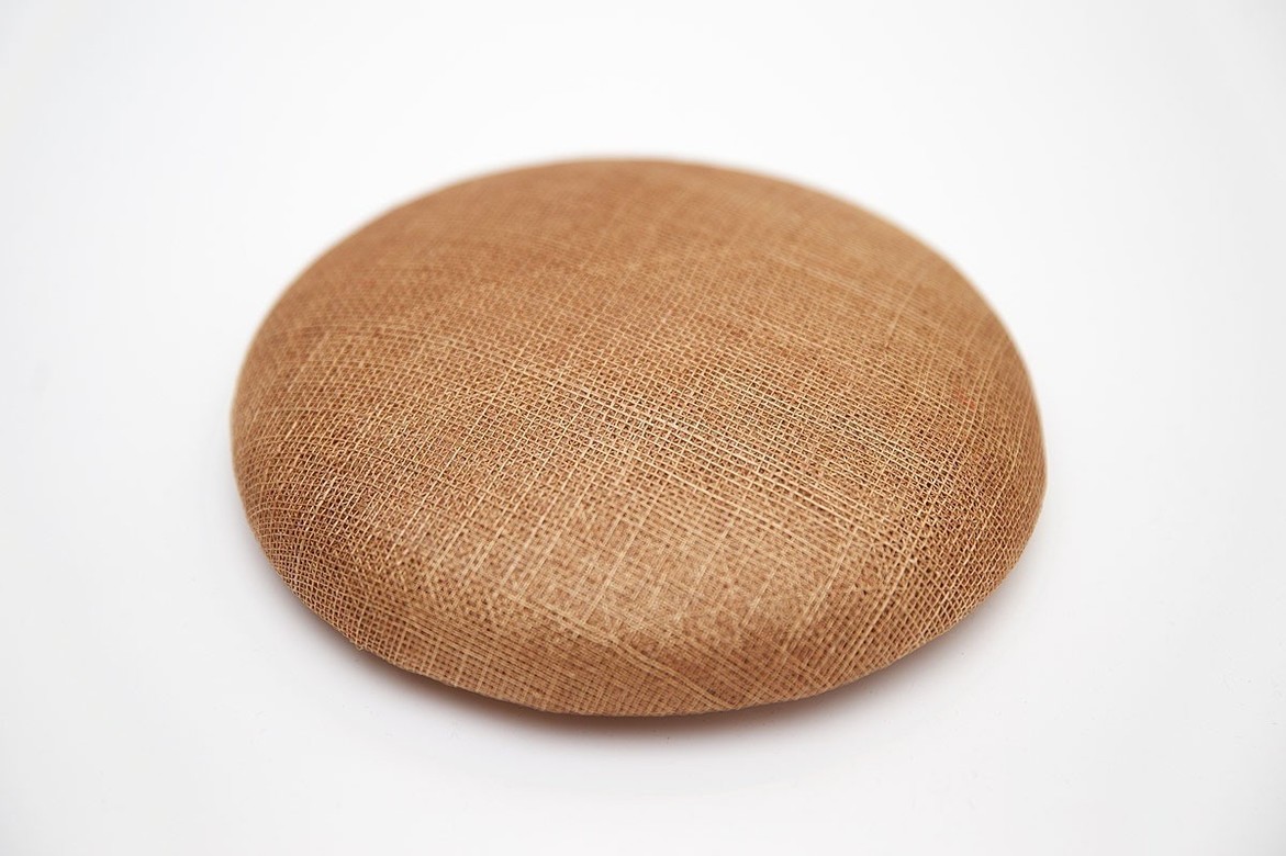 синамей, sinamay, купить основу для шляпки, купить основу для вуалетки, купить кремовую основу для шляпки, купить кремовую основу для вуалетки, полуфабрикат для изготовления головных уборов, полуфабрикат для изготовления шляп, шляпка-таблетка, таблетка, как сделать шляпку, как сделать вуалетку, из чего сделать шляпку