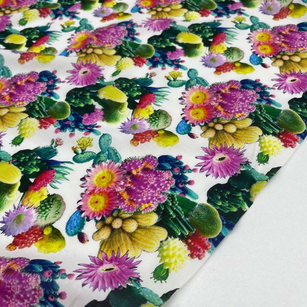 Плательный модал. Цветущие кактусы