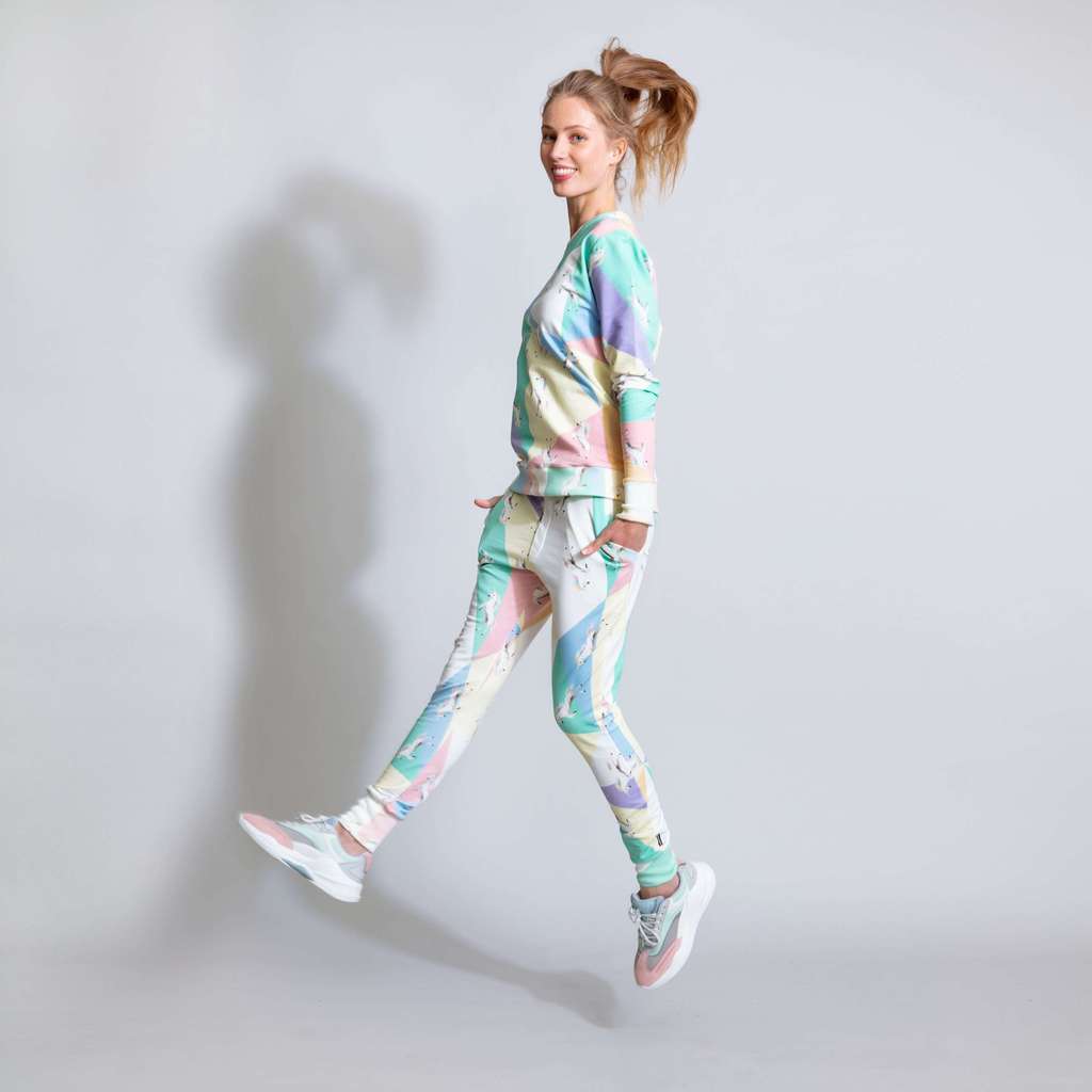 "Диско-единорог" Свитер и штаны Жен.