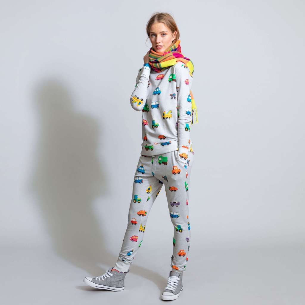 "Глиняные машинки" Свитер и штаны Жен.