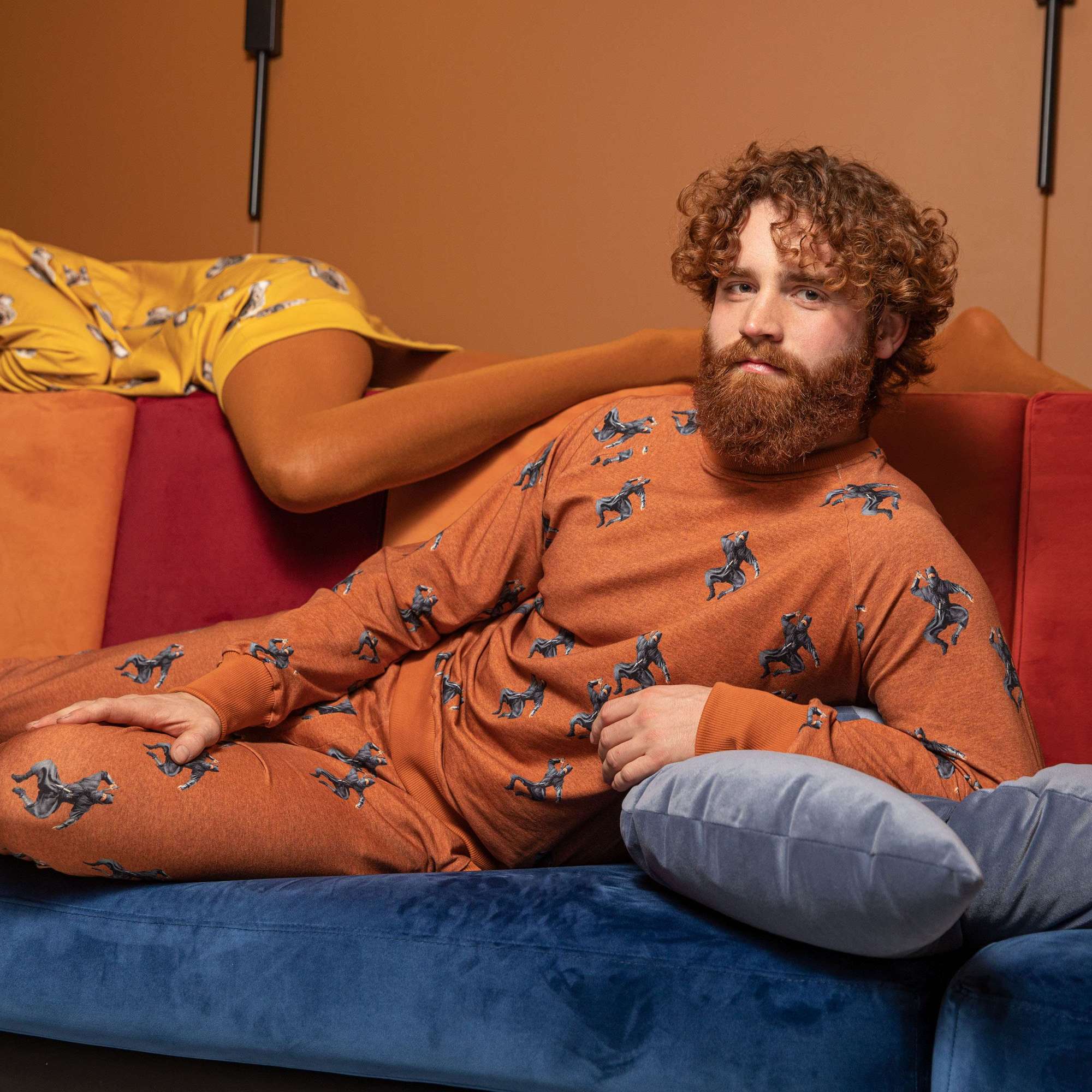 "Ниндзя" Свитер и штаны Муж.