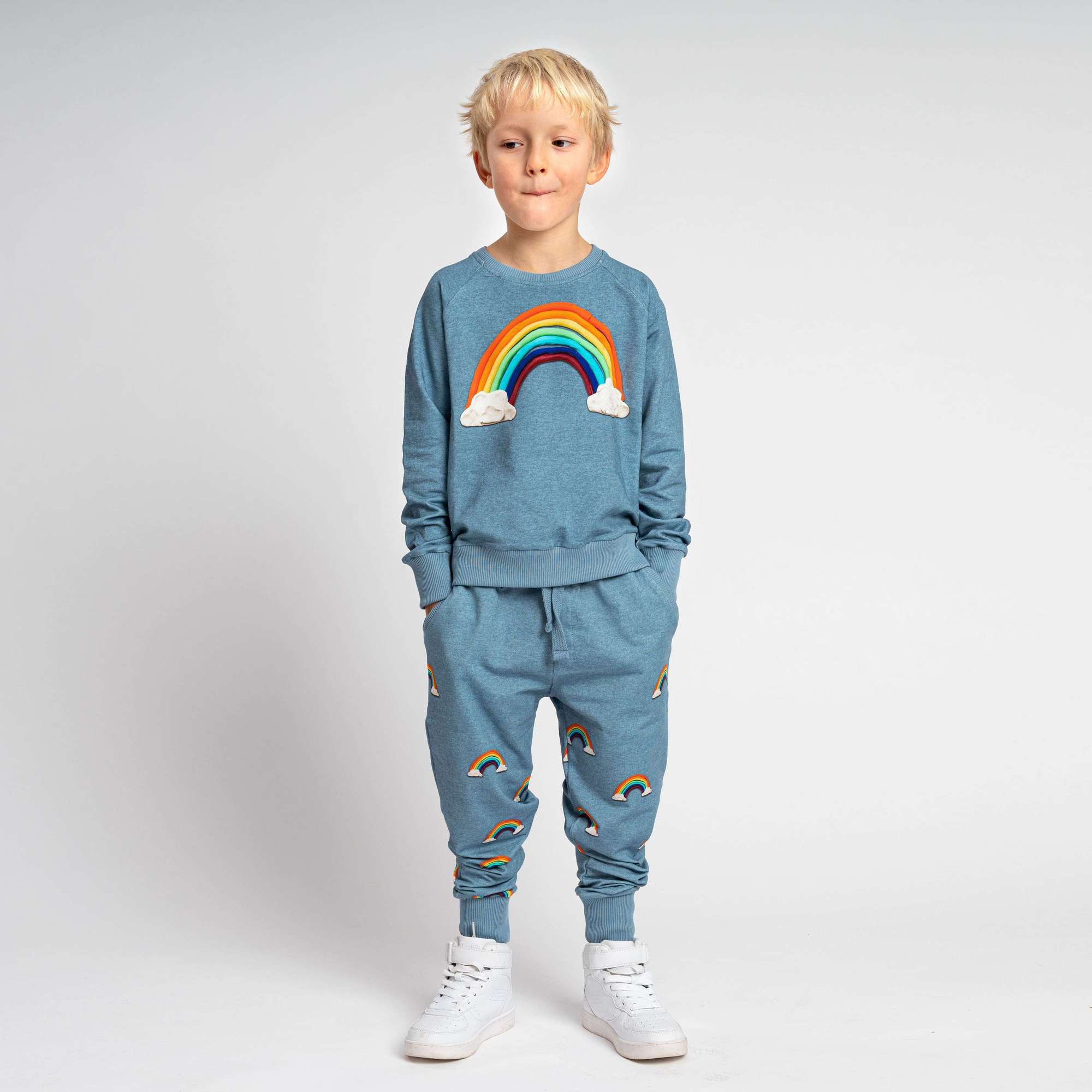 "Радуга" Свитер и штаны Дети.