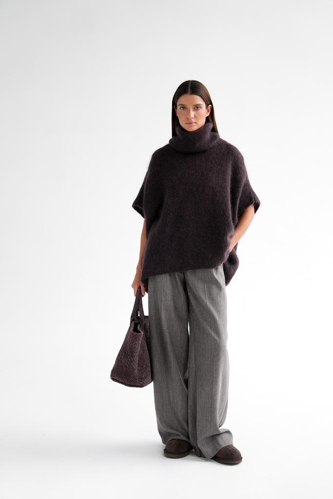 Джемпер крупной вязки из мохера без рукавов цвета горький шоколад