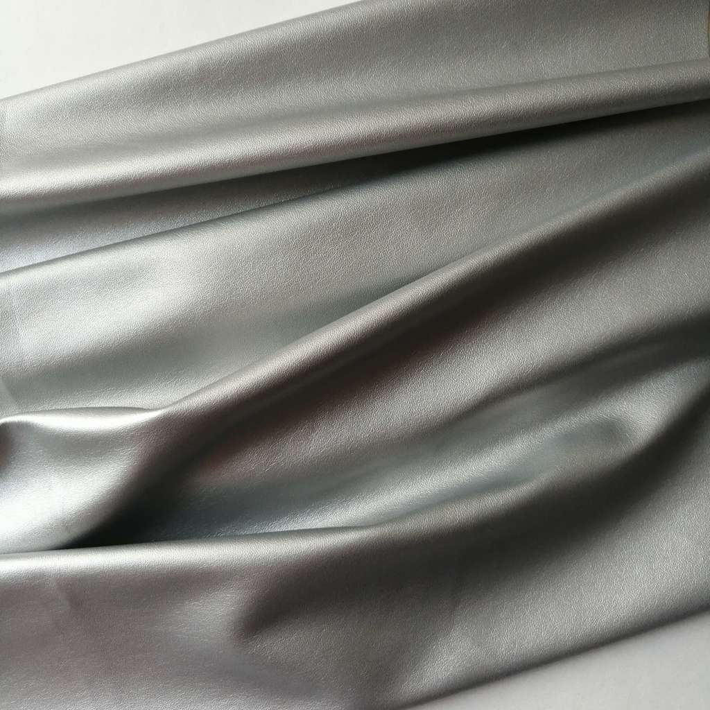 Кожзам тонкий стрейч на тканевой основе - Серебро