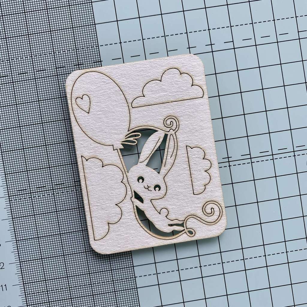 Чипборд "Зайчик с шариком"