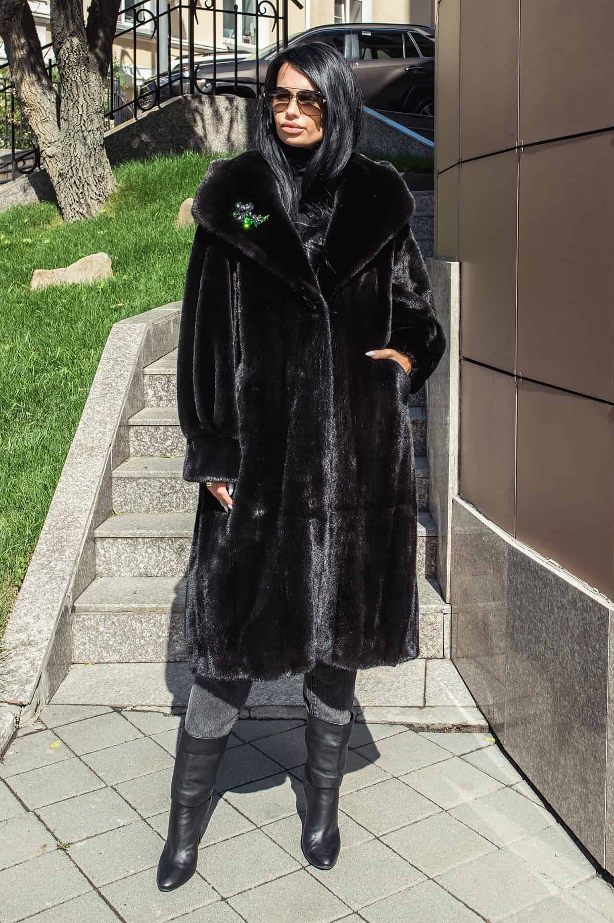 Шуба из меха норки "BlackGlama"