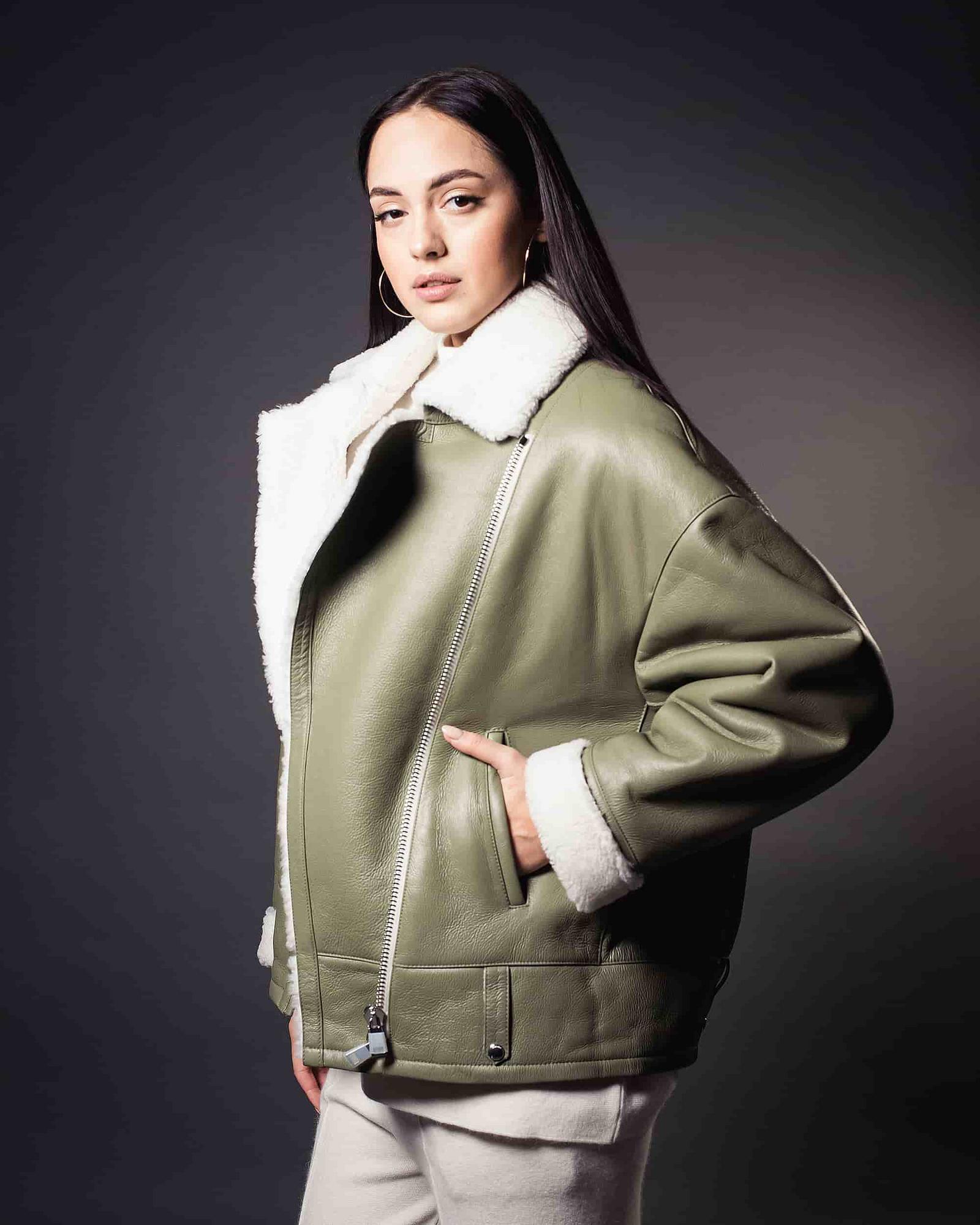 Стильная дубленка