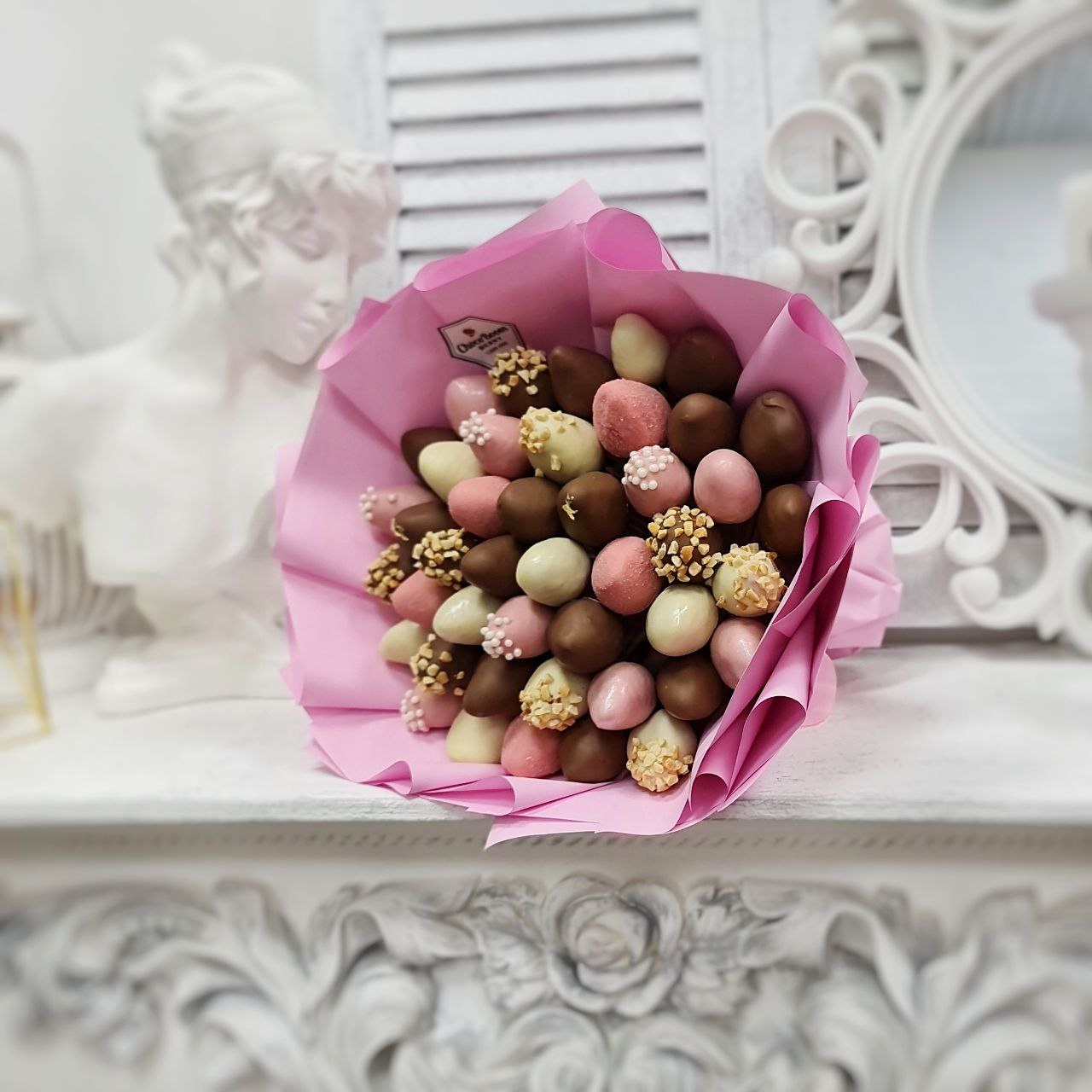 Букет клубничный  "Нежный поцелуй "