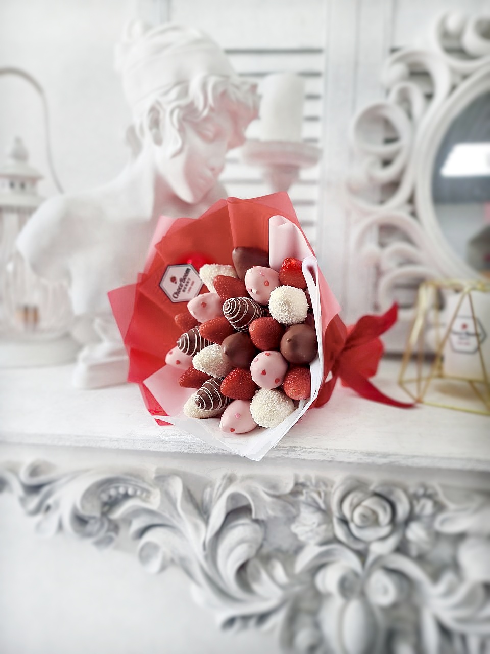 Букет клубничный  "Аромат "