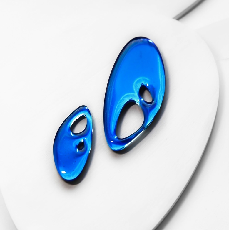 Set 2 Blue bioline brooches
