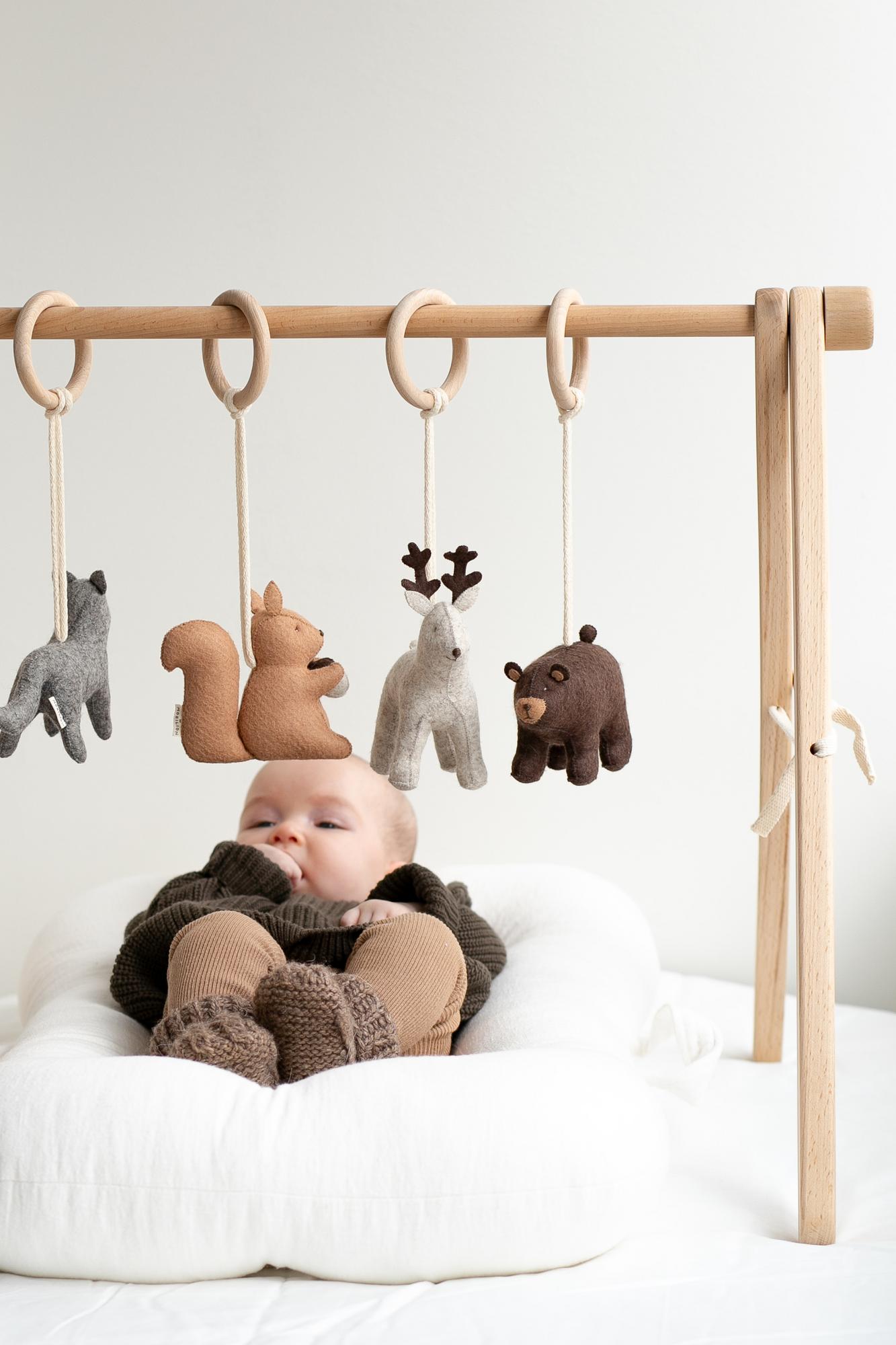 Игрушка - подвес Олень