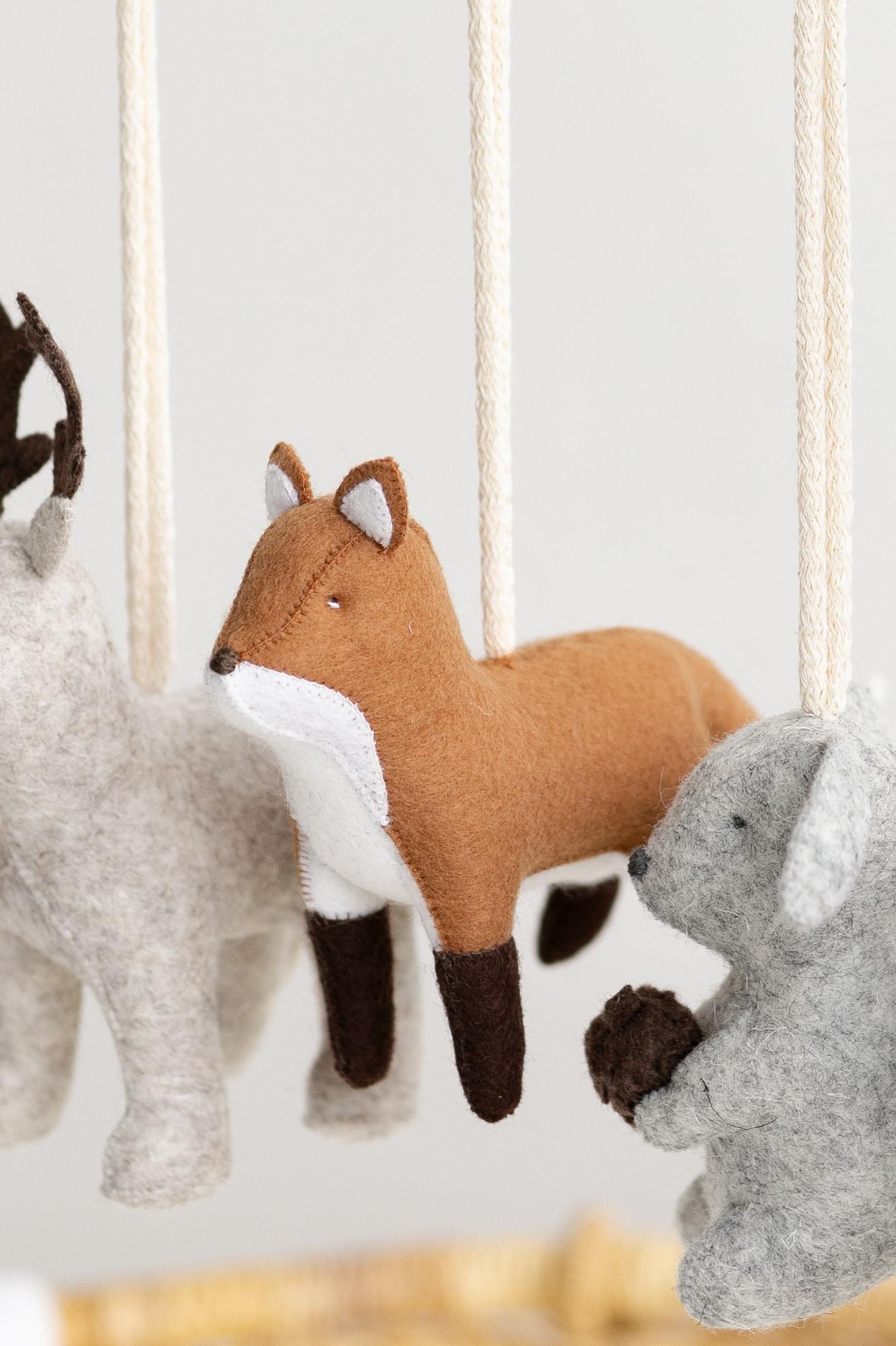 Игрушка - подвес Лиса