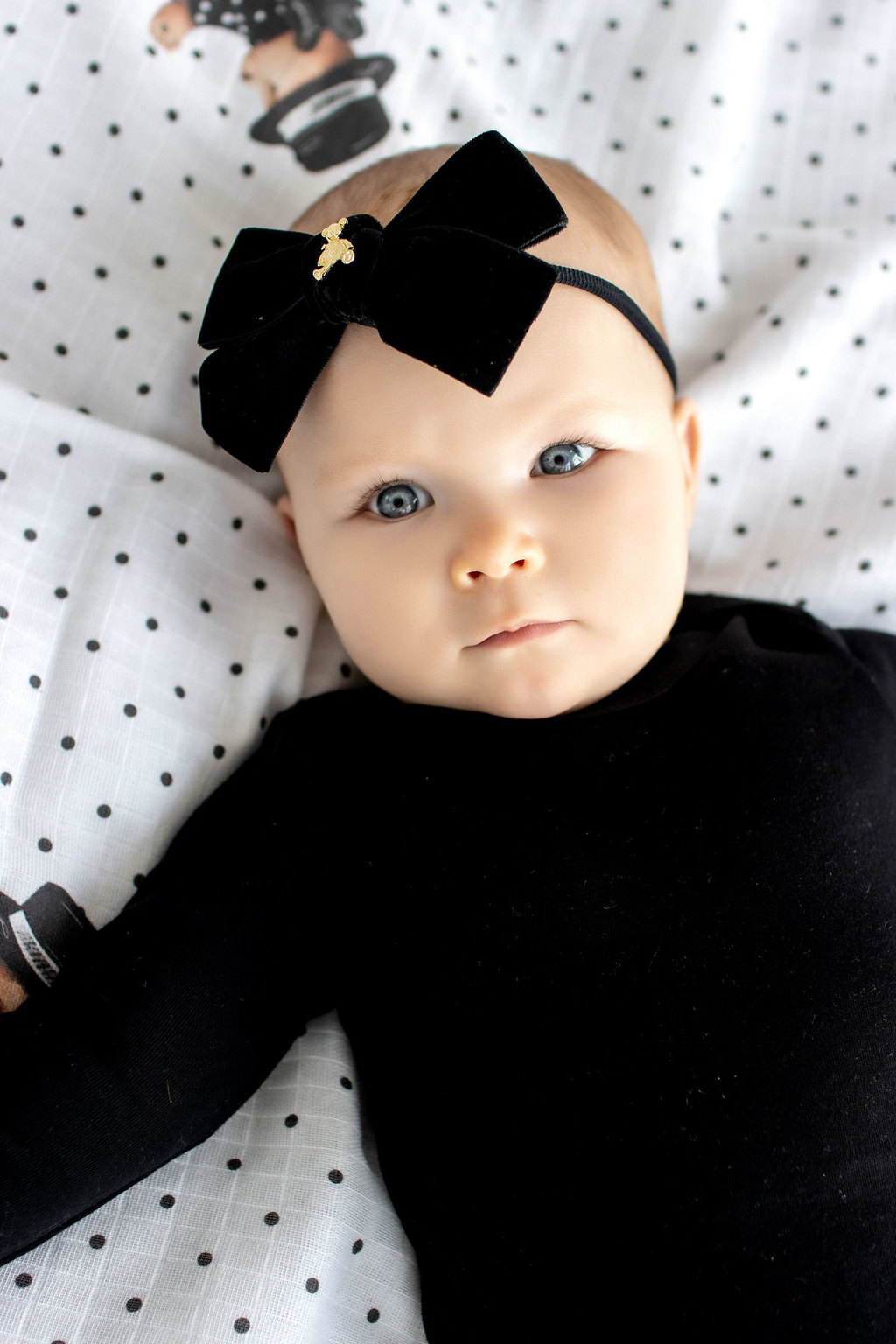 Повязка "Золотой мишка" цвет: черный