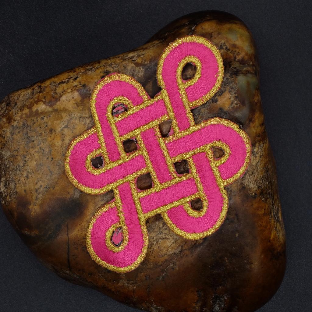 Нашивка Узел Счастья маленький розовый