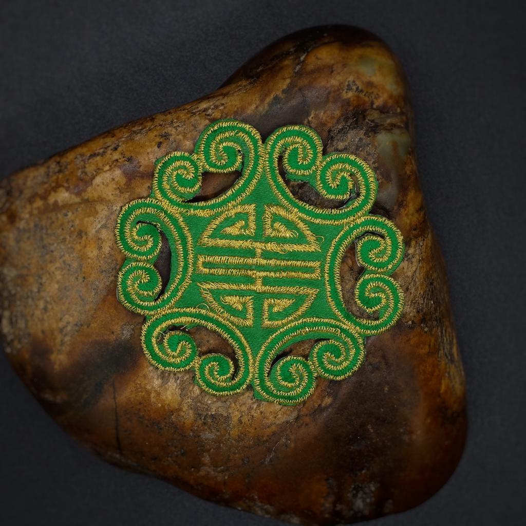 Нашивка символ "Шоу" зеленая